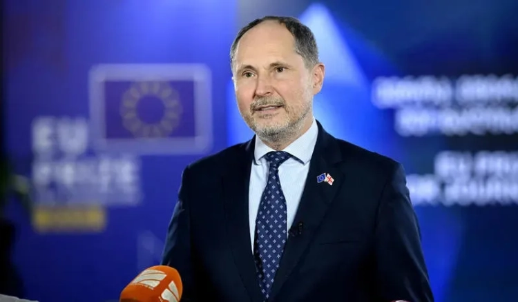 „ეს კანონმდებლობა აშორებს საქართველოს ევროკავშირს“ - ელჩი ჰელჩისნკი