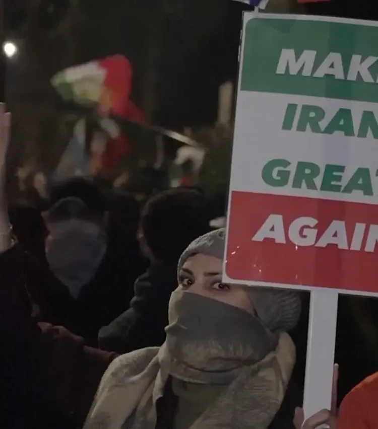 "ირანში აქციების დროს რეჟიმმა სულ მცირე 12 000 და, შესაძლოა, 20 000-მდე ადამიანიც კი მოკლა" - ამის შესახებ CBS News საკუთარ წყაროებზე დაყრდნობით წერს