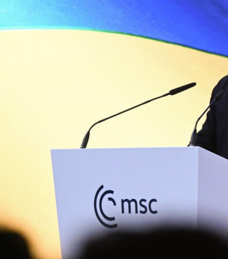 „უკრაინელები არ მიიღებენ სამშვიდობო შეთანხმებას, რომელიც ითვალისწინებს... ტერიტორიების რუსეთის ფედერაციისთვის გადაცემას"