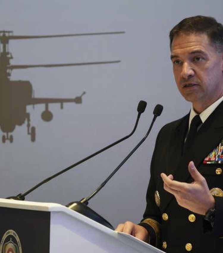 "აშშ-ის ძალებმა ირანის ტერიტორიაზე 5 500-ზე მეტ სამიზნეს დაარტყეს - განადგურებულია 60-ზე მეტი ირანული სამხედრო ხომალდი…"