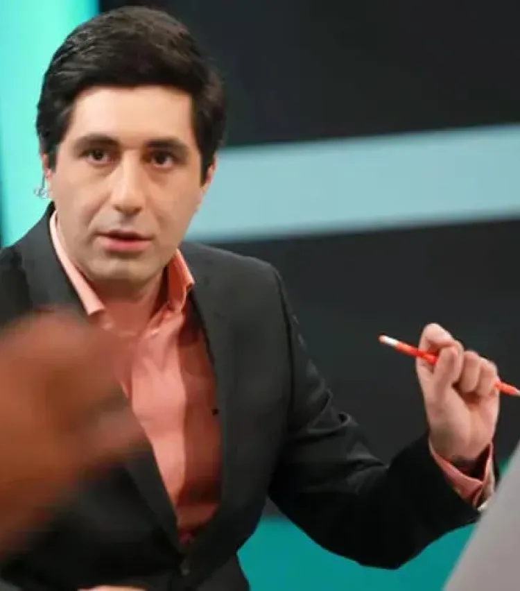 "მისი დაკავება რეპრესიების მაგალითი და “ქართული ოცნების” მხრიდან თავისუფალი მედიის წინააღმდეგ გადადგმული კიდევ ერთი ნაბიჯია".
