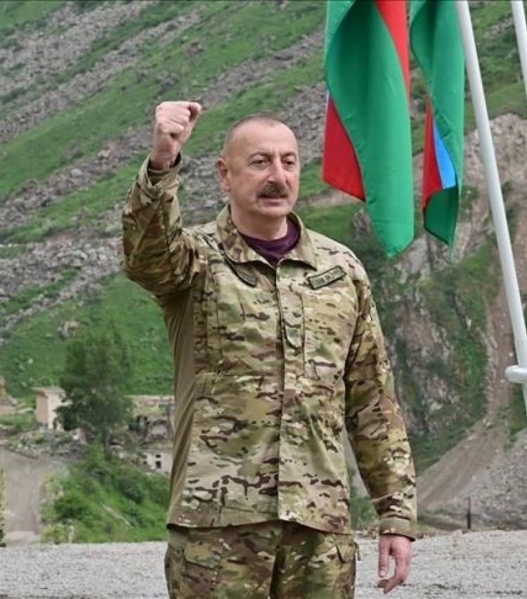 "ვინც ჩვენს წინააღმდეგ ეს ტერაქტი ჩაიდინა, ინანებენ. ნუ ცდიან ჩვენს ძალას. მათ, ვისაც ჩვენი ძალის გამოცდა სურდა, თავი „რკინის მუშტით“ გაუტყდათ"