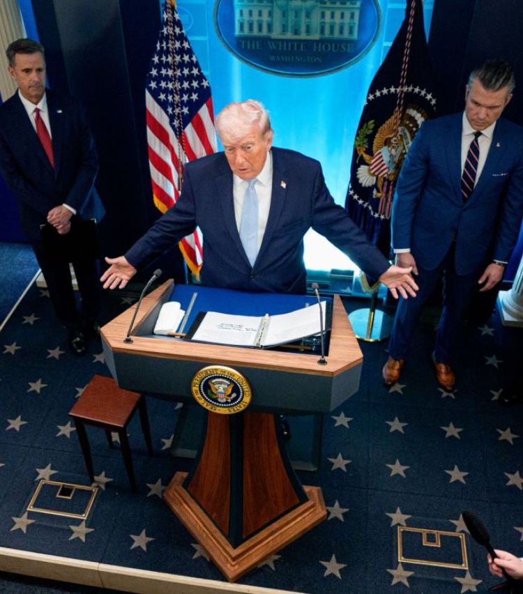 "ირანის სამხედრო-საზღვაო ფლოტი ზღვის ფსკერზეა, სრულად განადგურებულია 158 ხომალდი"