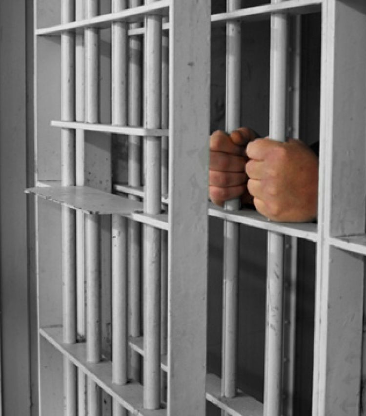 "გამომკეტეს და ელოდებიან, როდის მოვკვდები. ვერ ეღირსებით…" - წერილი ციხიდან...