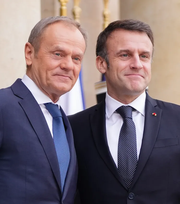 ტუსკი ადასტურებს, რომ პოლონეთი შეუერთდა საფრანგეთთან მოლაპარაკებებს მათზე „ბირთვული ქოლგის“ გავრცელების შესახებ