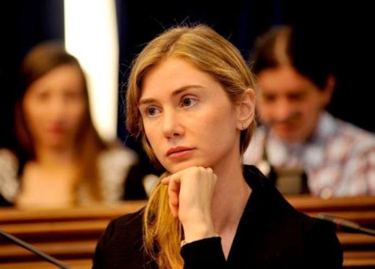 "ქიმიური იარაღის დანაშაულის გასკდომის ფონზე, მას სასიცოცხლოდ სჭირდებოდა საერთაშორისო არენაზე პოზიტიურ ჭრილში გამოჩენა"