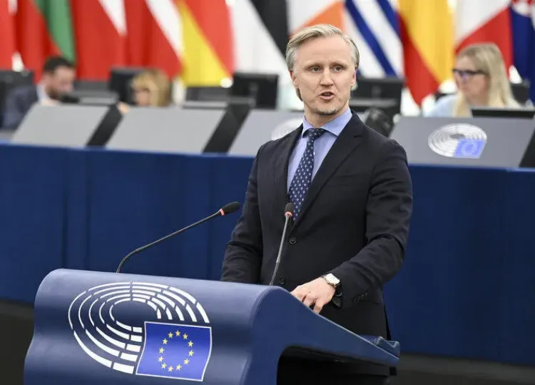 "ეს აღარ არის დემოკრატიული უკუსვლა - ეს არის ერთპარტიული დიქტატურის ღია მშენებლობა" - ევროპარლამენტარი პარტიების აკრძალვაზე