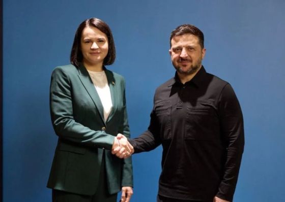 "ლუკაშენკომ თქვა, რომ უკრაინისა და ბელარუსის პრეზიდენტებისთვის უკვე შეხვედრის დროაო... თქვა ლუკაშენკომ, მაგრამ ჩამოვიდა სვეტლანა ტიხანოვსკაია"