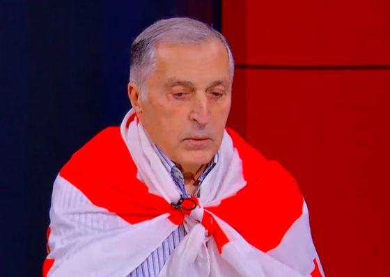 "ბატონი პაატა მოგესალმებათ ყველას. მას 8 დეკემბრამდე აკრძალული აქვს წერილის გამოგზავნა" - ადვოკატი