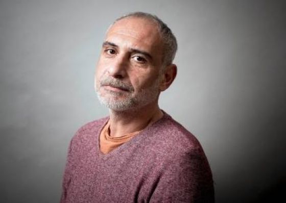 პოეტ ზვიად რატიანის სიტყვა სასამართლოზე - "ერთმა კაცმა და მისმა მომსახურე პერსონალმა თავდაყირა დააყენა ყველაფერი"