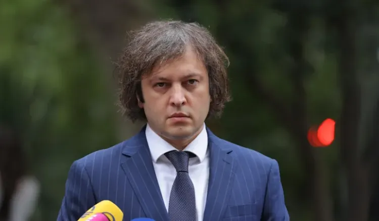 „ხელისუფლება არ უნდა ჩაერიოს (პატრიარქის არჩევის) პროცესში. ეს არის წმინდა სინოდის საქმე და სინოდის წევრების გადაწყვეტილება"