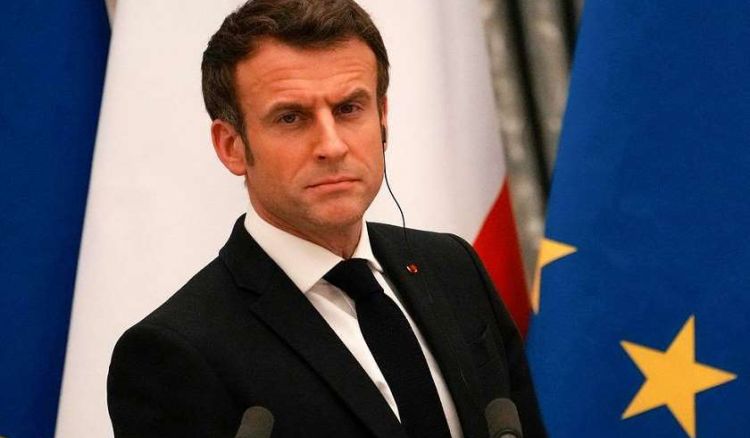 „მე გავეცი ბრძანება, რომ ავიამზიდი Charles de Gaulle და მისი ესკორტი ხმელთაშუა ზღვაში გაემართონ"