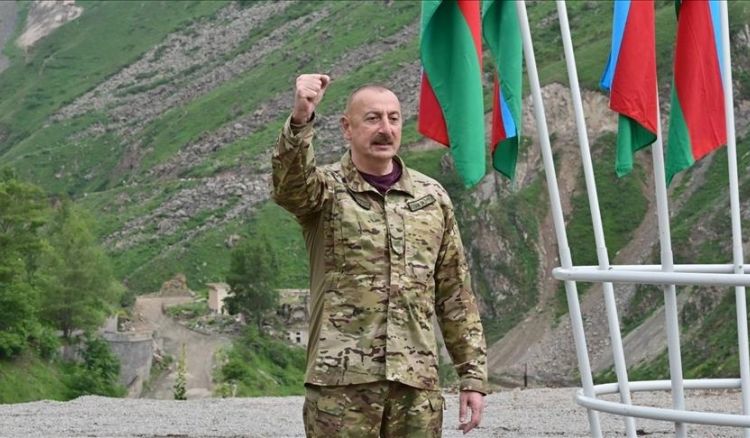 "ვინც ჩვენს წინააღმდეგ ეს ტერაქტი ჩაიდინა, ინანებენ. ნუ ცდიან ჩვენს ძალას. მათ, ვისაც ჩვენი ძალის გამოცდა სურდა, თავი „რკინის მუშტით“ გაუტყდათ"