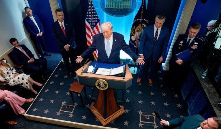 "ირანის სამხედრო-საზღვაო ფლოტი ზღვის ფსკერზეა, სრულად განადგურებულია 158 ხომალდი"