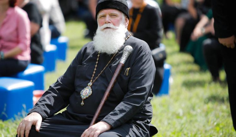 "პირველი სინოდი როგორც კი შედგება, ყველა საკითხს დავაყენებთ..."