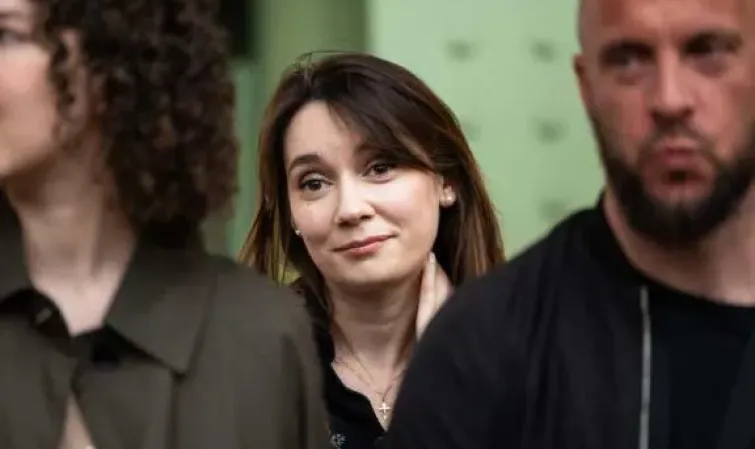 საფრანგეთმა ქვეყნიდან გააძევა რუსი პროპაგანდისტი, Russia Today-ს ფრანგული ფილიალის ხელმძღვანელი ქსენია ფედოროვა