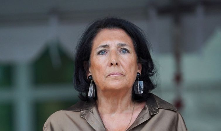 "მე ვარ ჯებირი, რომელიც გვიცავს ამ არალეგიტიმური ხელისუფლებისგან" - ზურაბიშვილი