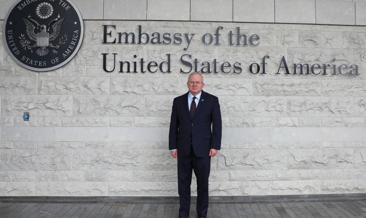 საქართველოში აშშ-ის სახელმწიფო დეპარტამენტის ევროპისა და ევრაზიის საქმეთა ბიუროს წარმომადგენელი იმყოფება