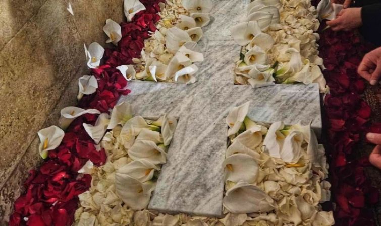 მოქალაქეებს სიონის საკათედრო ტაძარში კათოლიკოს-პატრიარქ ილია მეორის საფლავზე მისვლა დღეს, 08:00 საათიდან შეეძლებათ